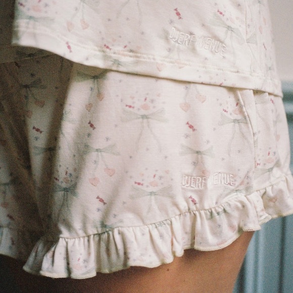 Djerf Avenue White Ruffle Pajama Shorts - Picture 2 of 4